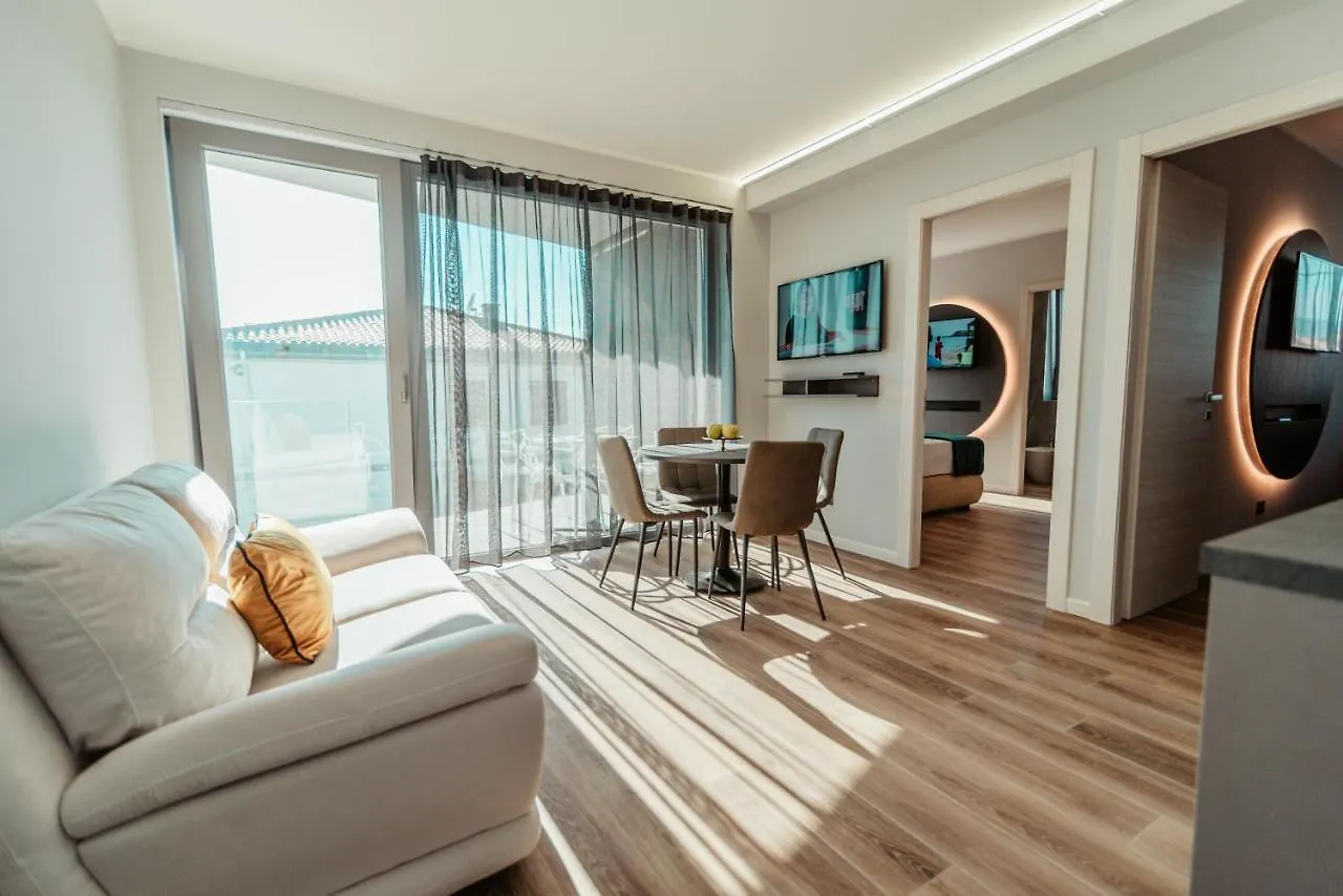 Prada' Home Eco Suites Bardolino Apartmanhotel