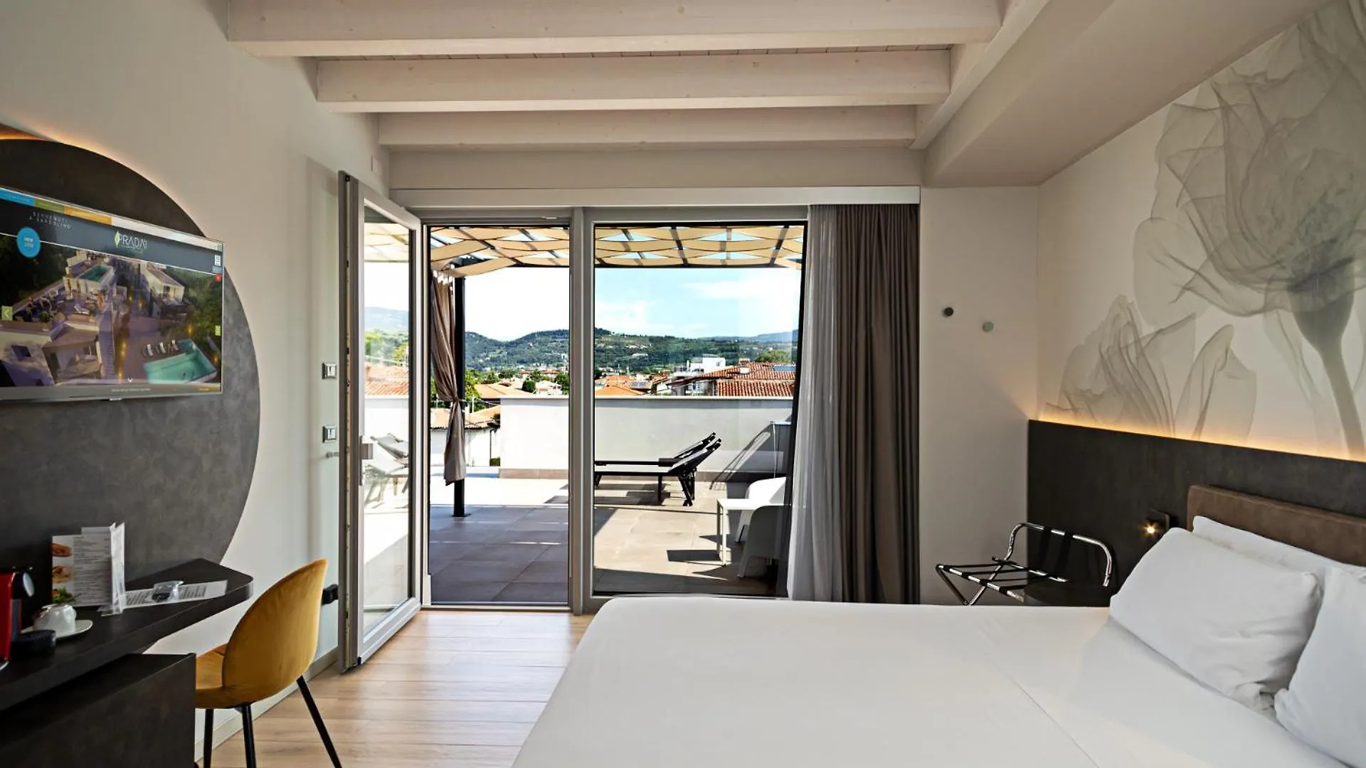Prada' Home Eco Suites Bardolino 4*,  Olaszország