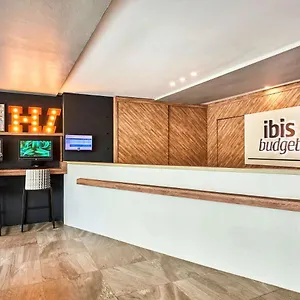Ibis Budget Pearl 2*, Singapur Singapur
